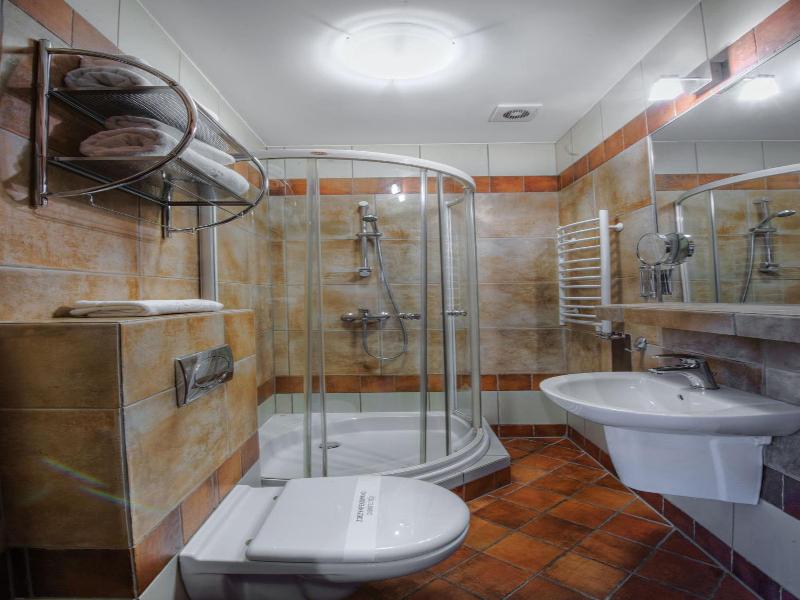 Hotel Zalesie image