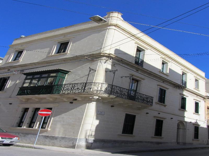 Corner Hostel image