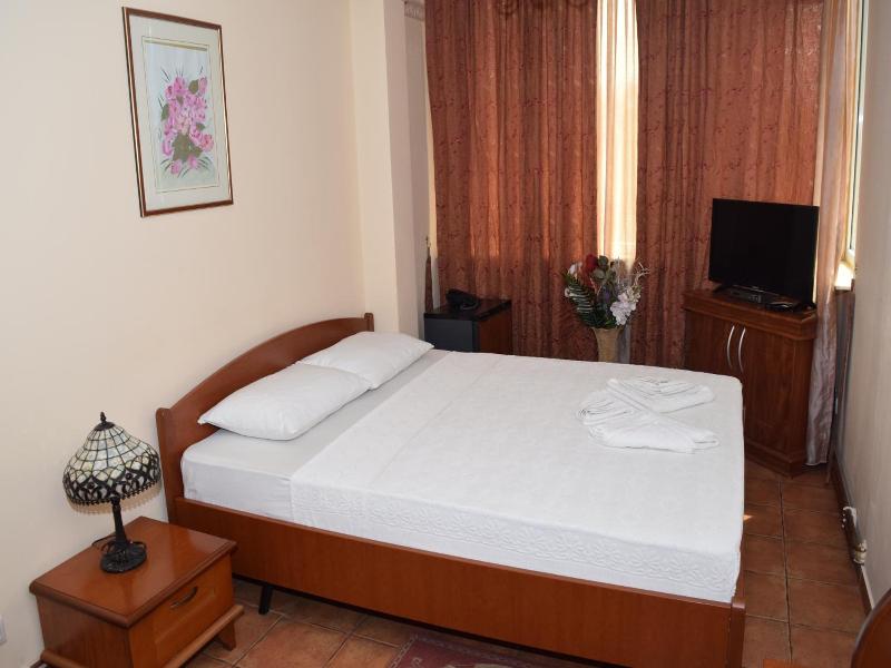 Hotel Tivoli image