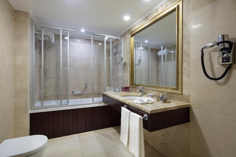 Crowne Plaza Istanbul - Old City image