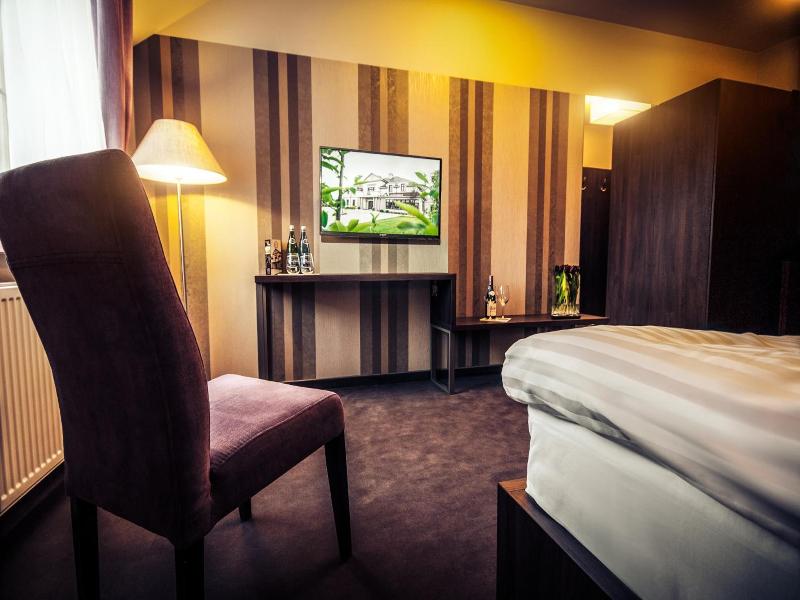 Hotel Figa image