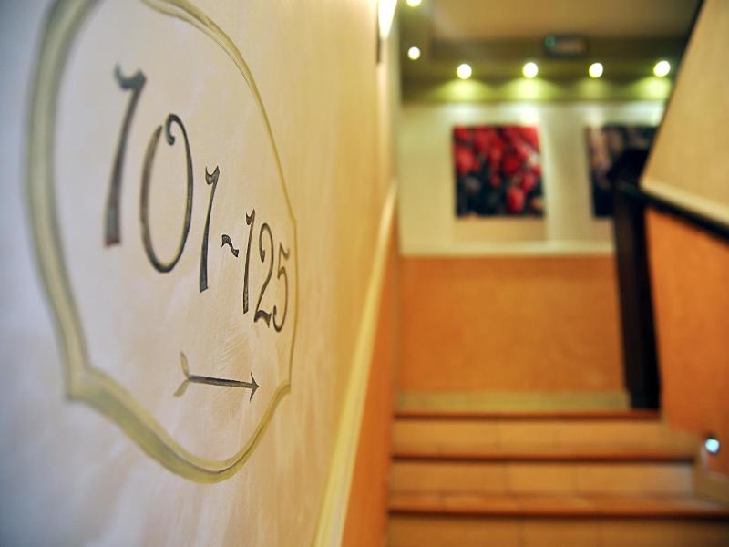Ahotel image