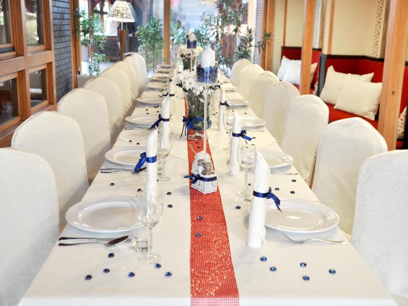 Ahotel image