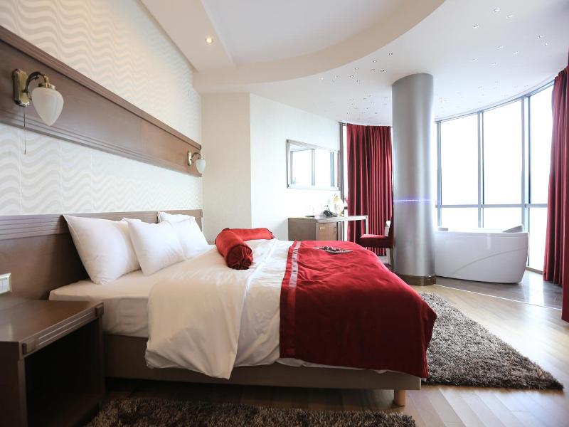 City Palace Hotel image