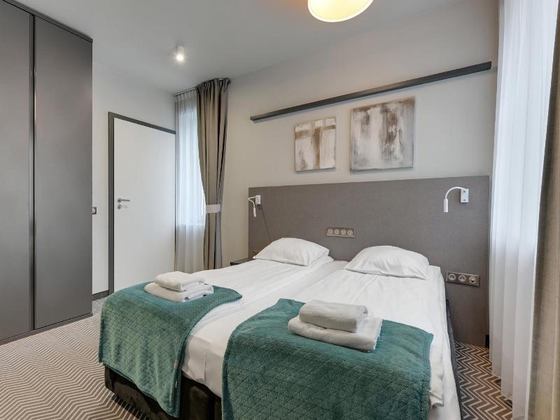 So Stay Hotel image