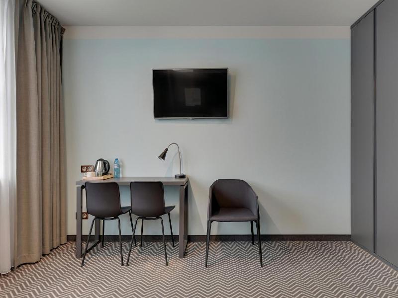 So Stay Hotel image