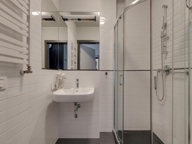 So Stay Hotel image