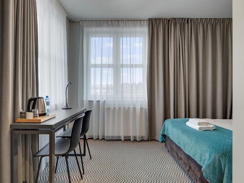 So Stay Hotel image