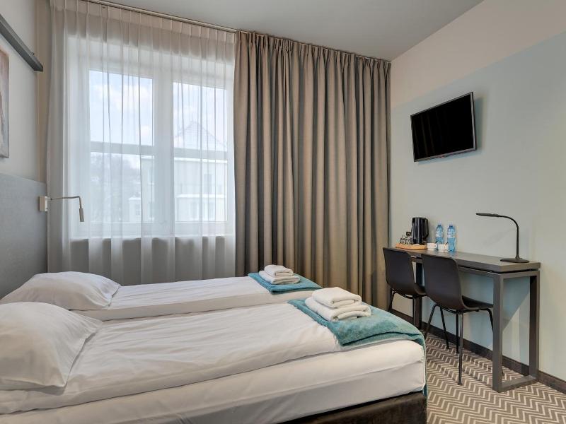 So Stay Hotel image