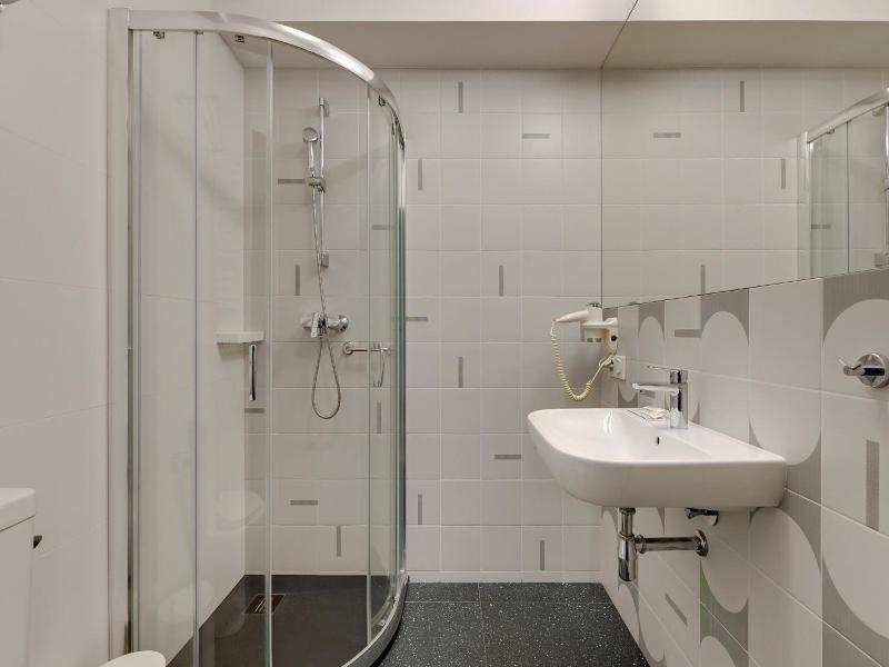 So Stay Hotel image