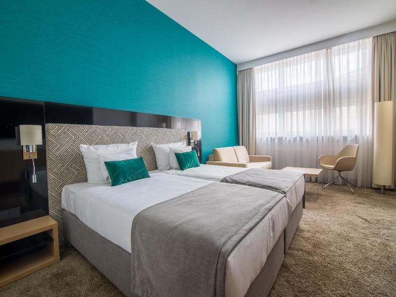 Hotel Ba Antowo Sport image