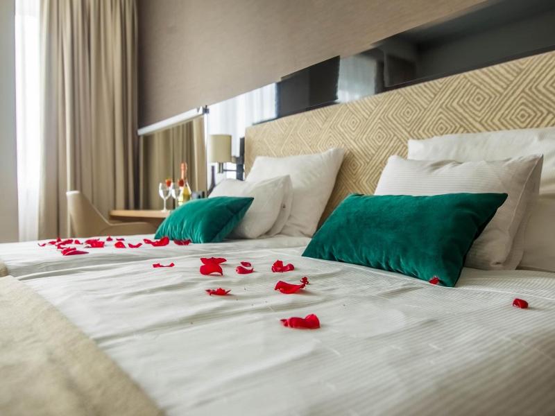 Hotel Ba Antowo Sport image