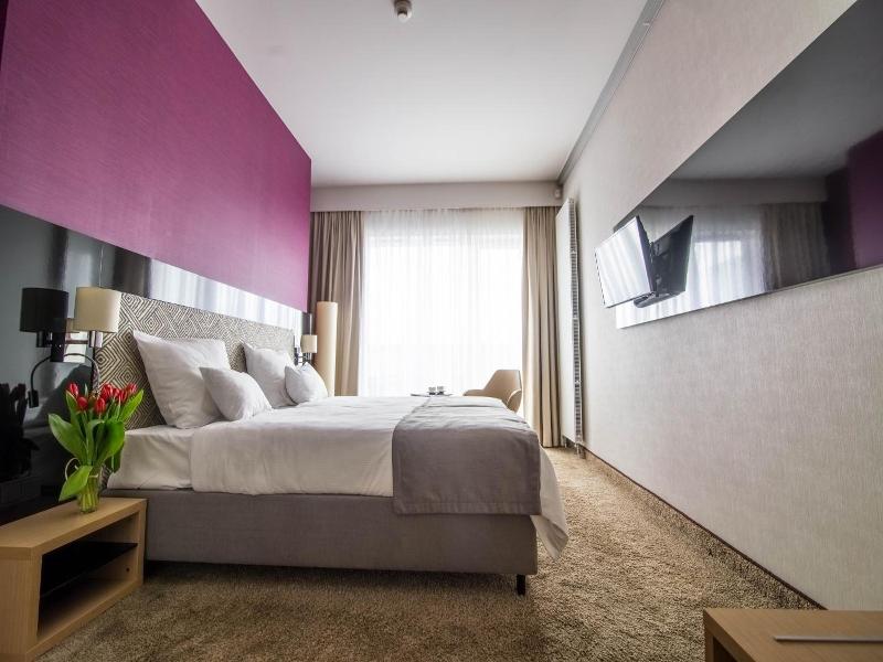 Hotel Ba Antowo Sport image
