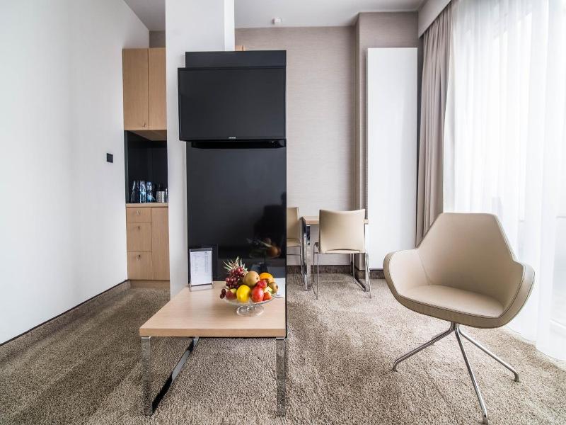 Hotel Ba Antowo Sport image
