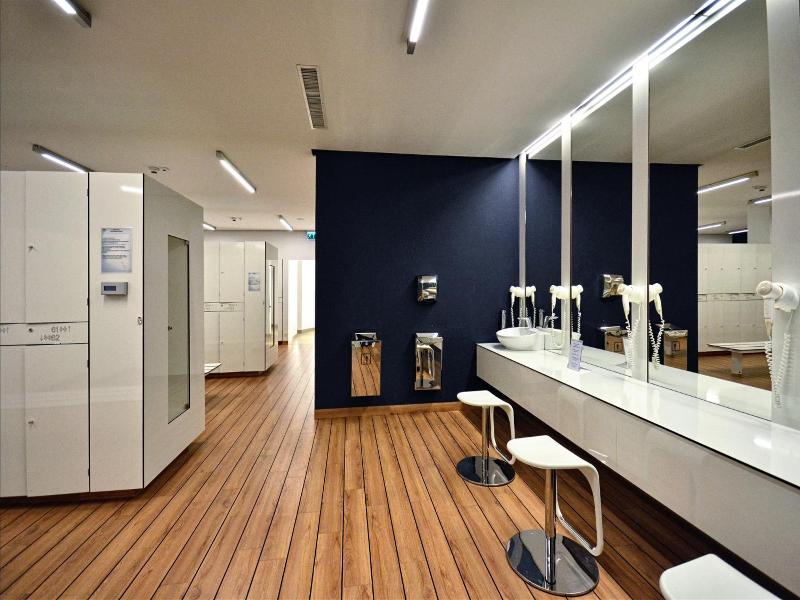 Hotel Ba Antowo Sport image