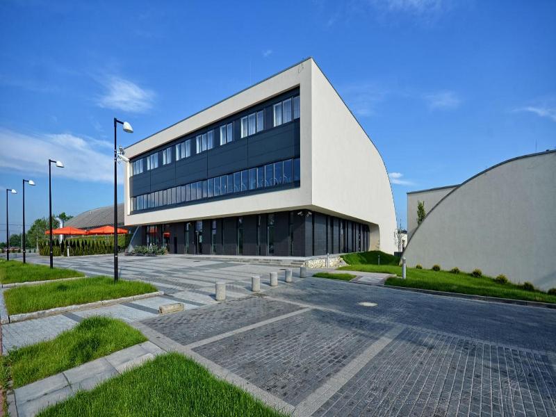 Hotel Ba Antowo Sport image