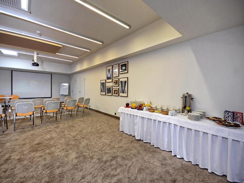 Hotel Ba Antowo Sport image