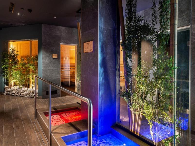Hotel Ba Antowo Sport image