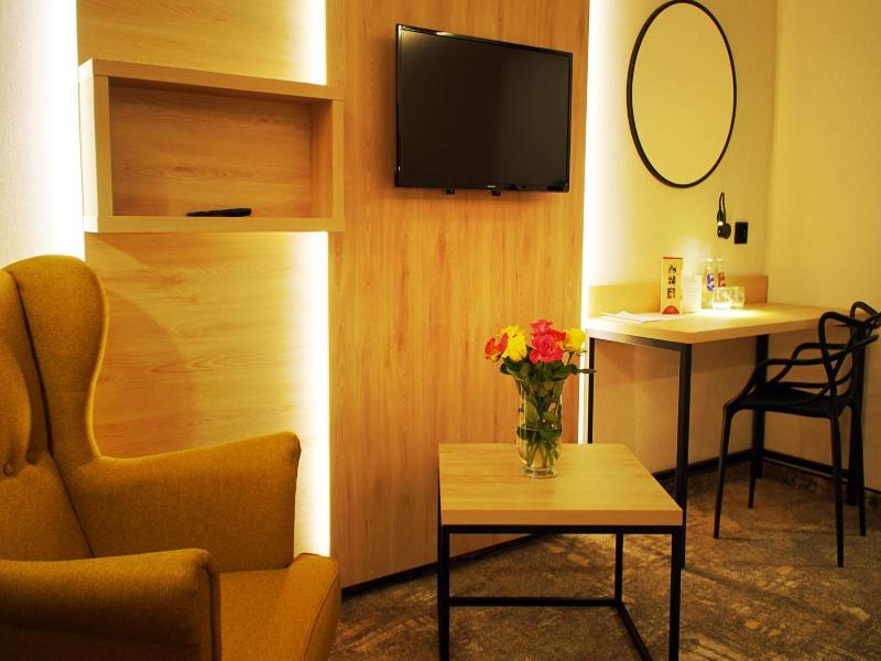 Hotel Relax image