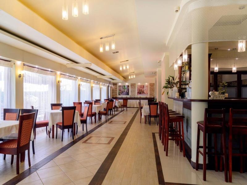 Hotel Relax image
