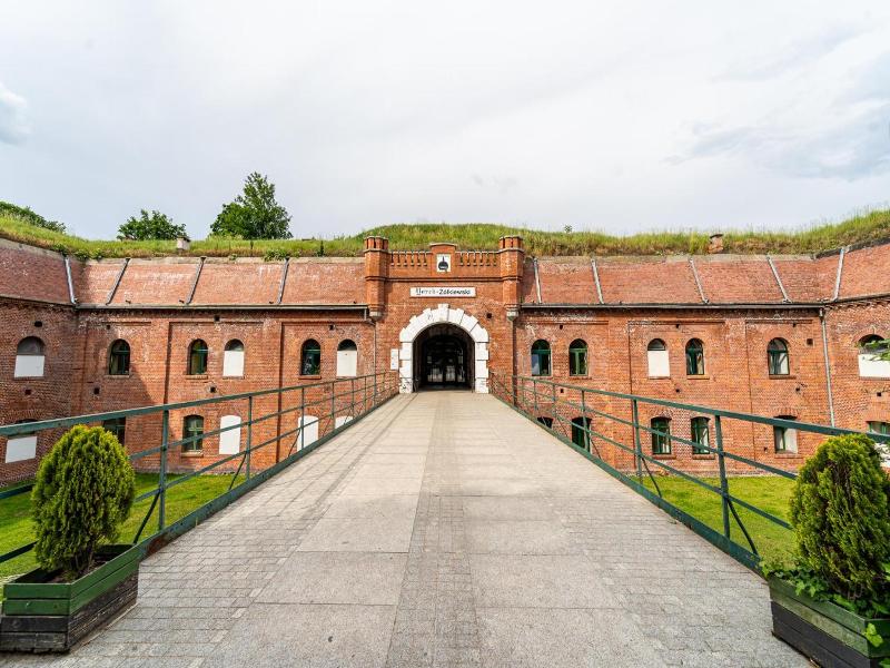 Twierdza Toru N Fort Iv image