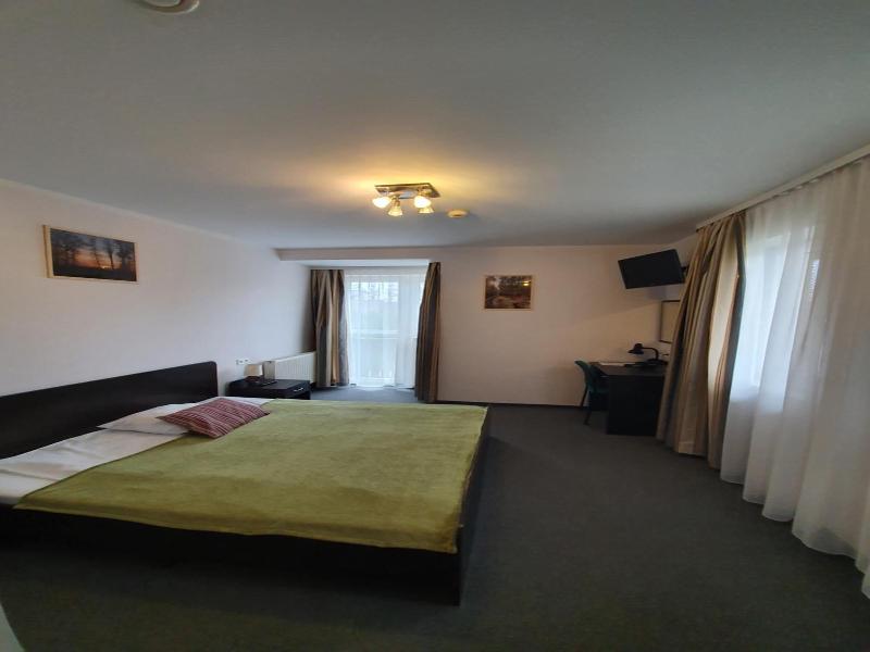 Hotel Solec image