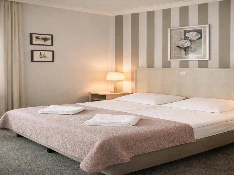Hotel Amalia image