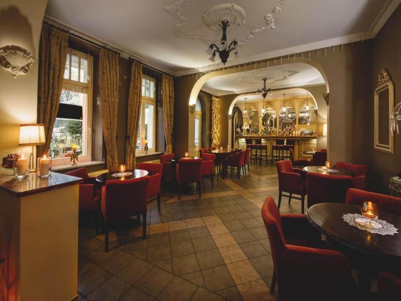Hotel Amalia image