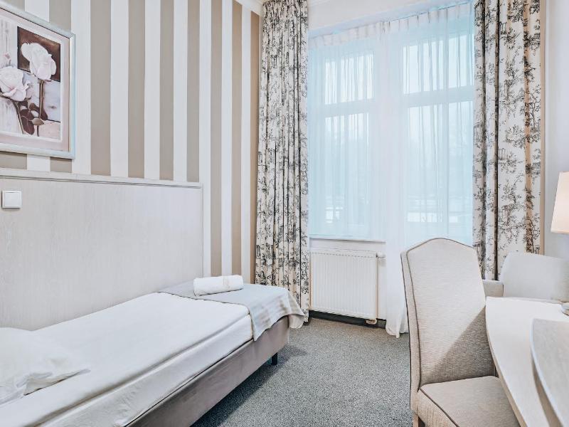 Hotel Amalia image