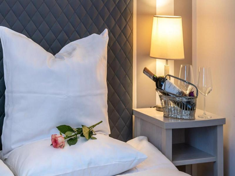 Hotel Amalia image