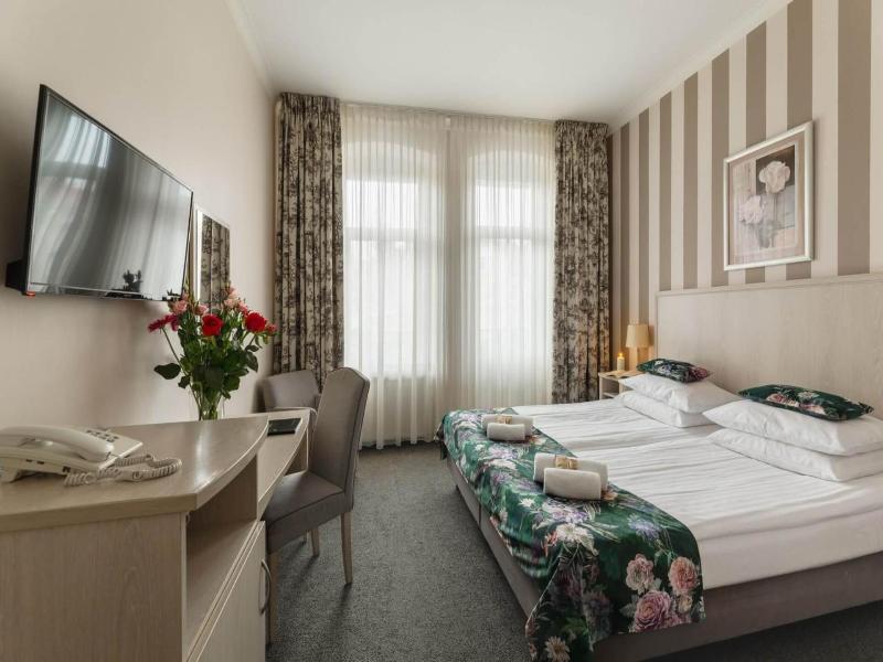 Hotel Amalia image