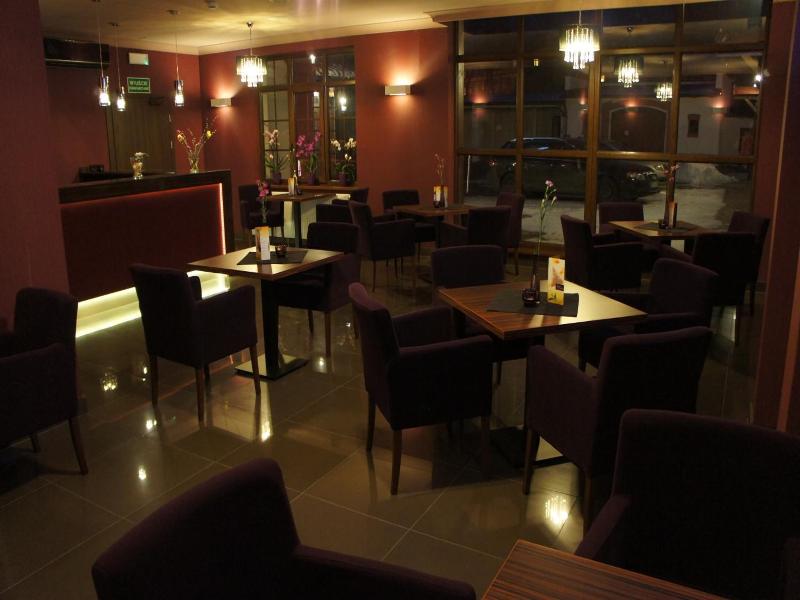 Hotel Camelot image