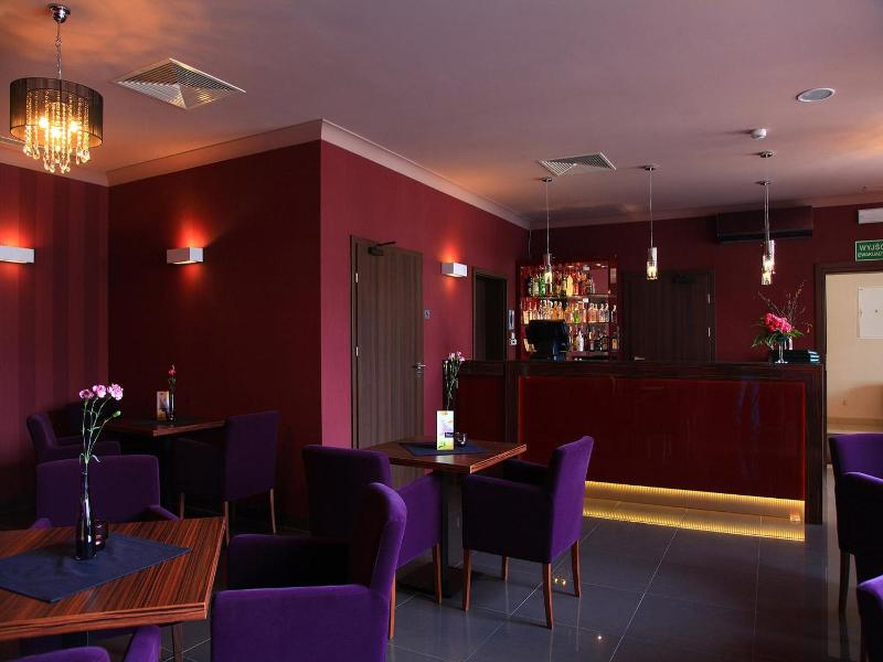 Hotel Camelot image