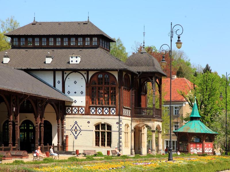 Hotel Camelot image