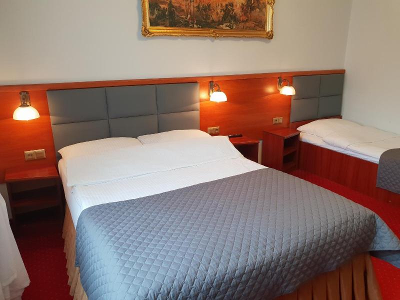 Hotel Hawana