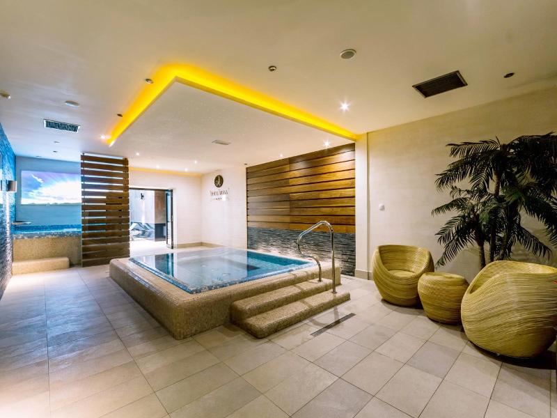 Arena Hotel Spa Wellness image