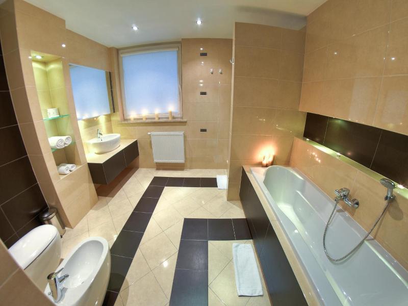 Arena Hotel Spa Wellness image