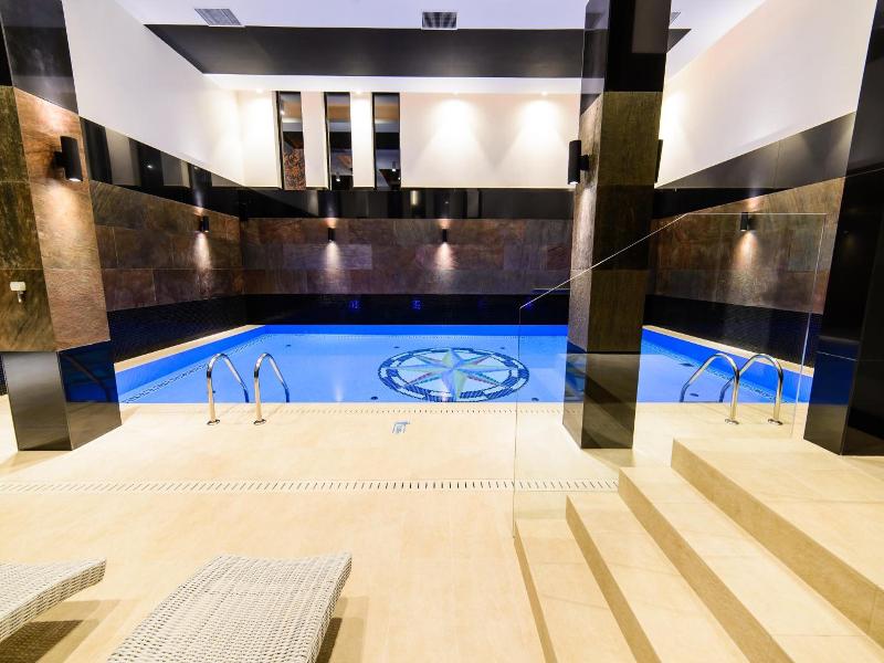 Arena Hotel Spa Wellness image