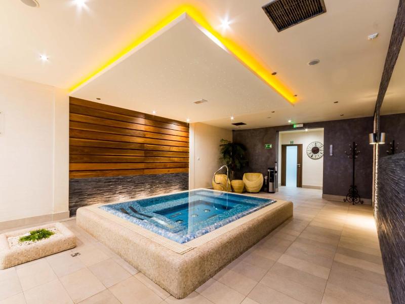 Arena Hotel Spa Wellness image