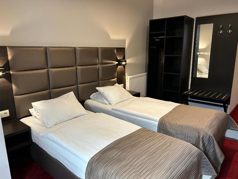 Hotel Restauracja Varia
