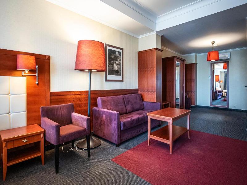 Hotel Panorama image