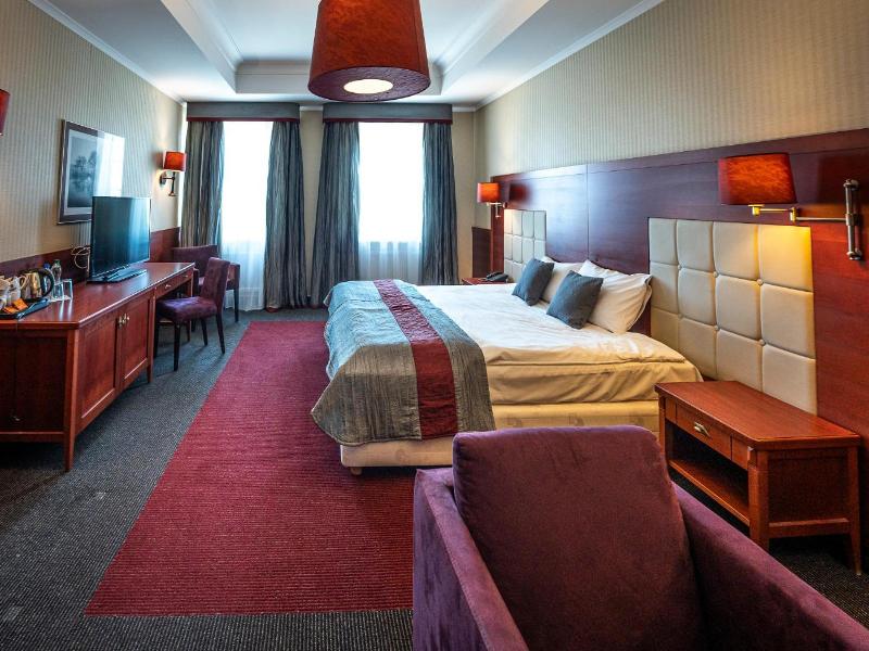 Hotel Panorama image