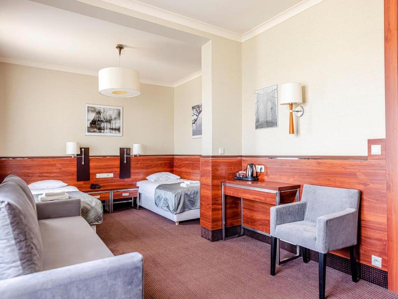 Hotel Panorama image