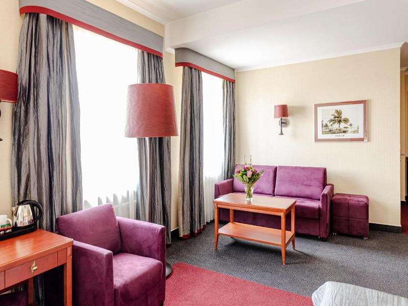 Hotel Panorama image