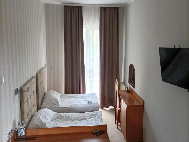 Hotel Przylesie image