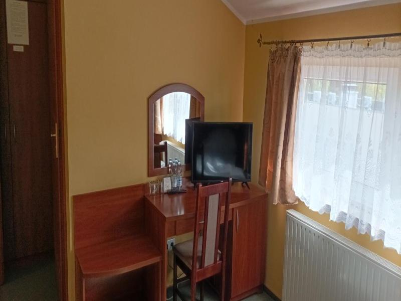 Hotel Przylesie image