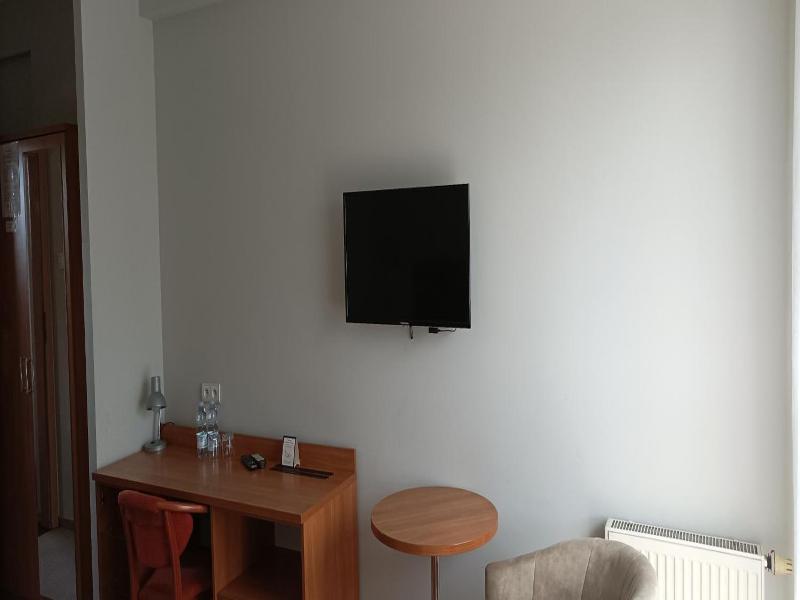 Hotel Przylesie image