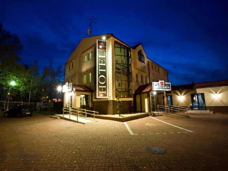 Hotel Constancja image