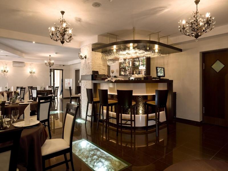 Hotel Constancja image
