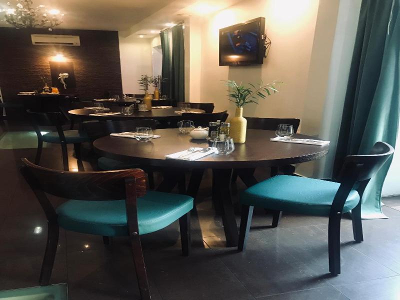 Hotel Constancja image
